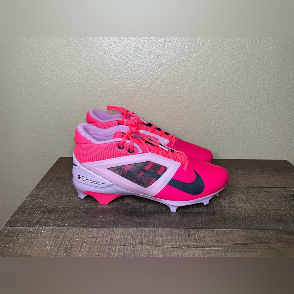 Nike Alpha Menace 4 Pro “Pink” Football Cleats.
- Sizes Available.